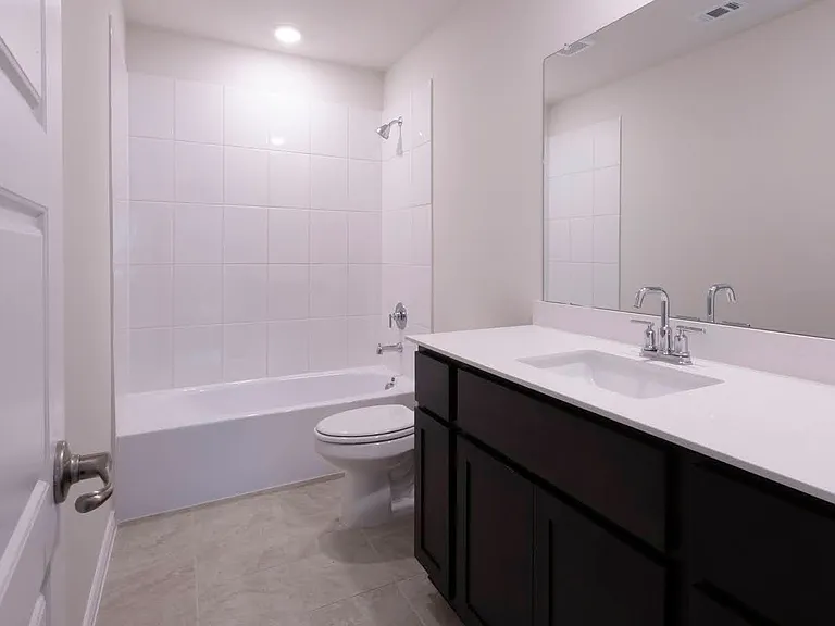 1309 Crookpost Dr — Photo 4