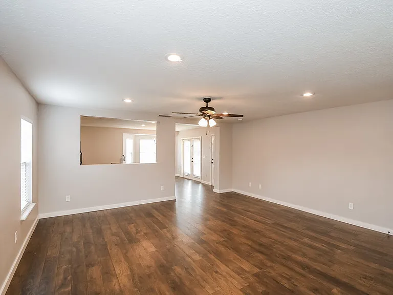 2139 Fresco Dr — Photo 6