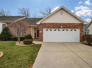 1120 Villa Flora Dr, O'Fallon, MO 63366