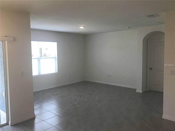 4th image of 5116 Fiddlewood Way
