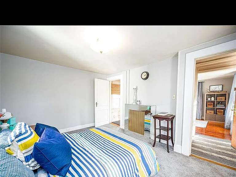 35 Edwards St — Photo 9
