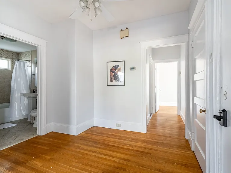 45 Montcalm Ave #1-C — Photo 7