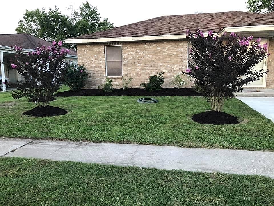 1st image of 3002 Sycamore Dr