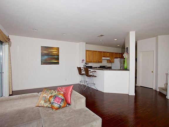 2nd image of 10976 Ivy Hill Dr Unit 7