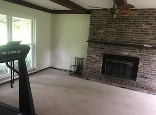 19 Country Squire Ct, Saint Louis, MO