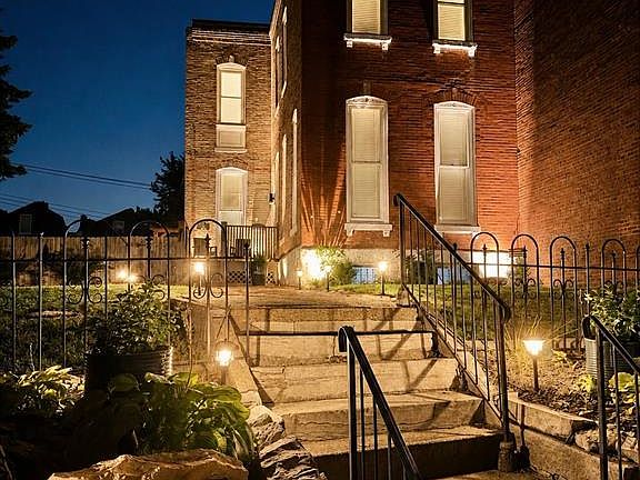2nd image of 2827 Lemp Ave