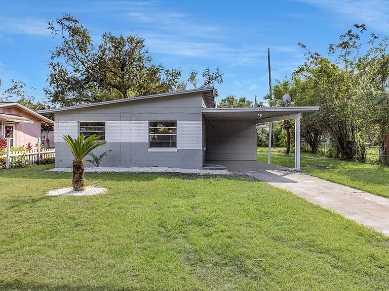 4610 Barley St — Photo 1