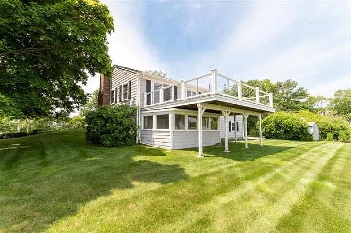 3 bed, 2.5 bath, 1847 sqft, $5,000 — Photo 4