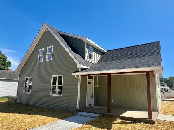 320 W Spring St, Brownstown, IN 47220