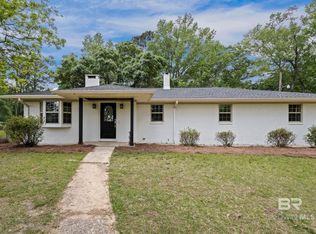 211 N Dobson Ave, Bay Minette, AL 36507