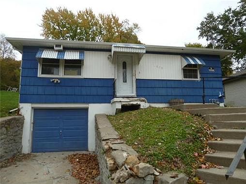 1st image of 2415 N 21st St