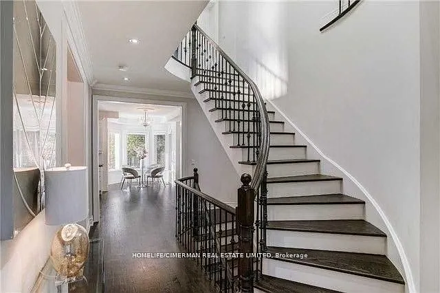 18 Newton Dr — Photo 12