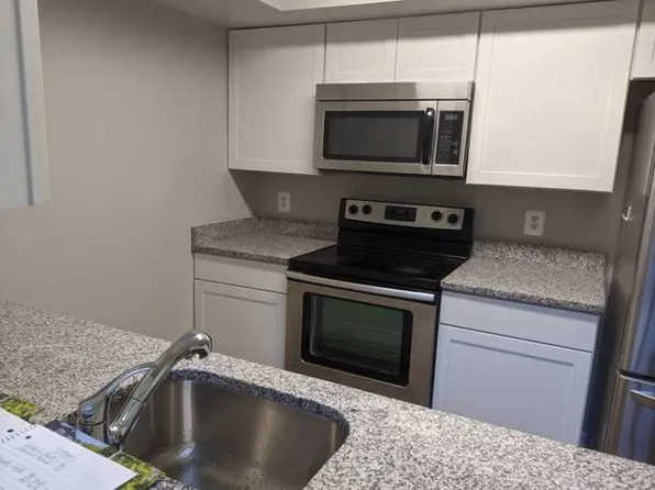 5845 Orchard Hill Ln, Clifton, VA 20124