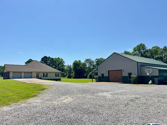 2nd image of 4700 White Dr