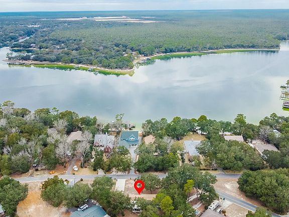 3rd image of 2 Warwick Dr