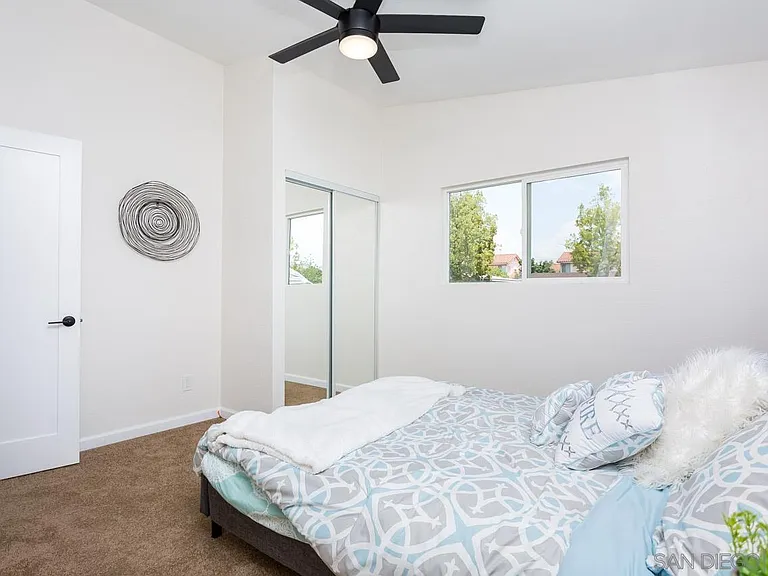 534 Jeffree St — Photo 18