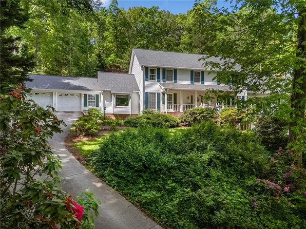 357 Breeze Hill Ln, Canton, GA 30114