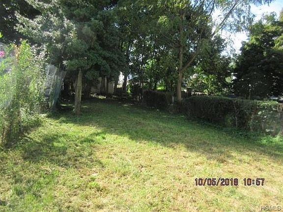 5th image of 12 Everett Ave