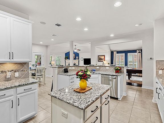 Kitchen w/ Custom Cabinets
