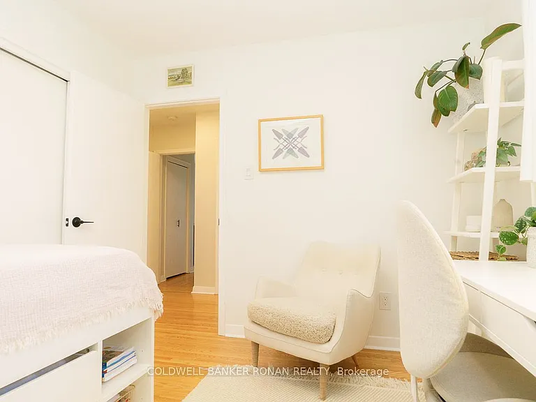 11 Pratt Rd — Photo 32