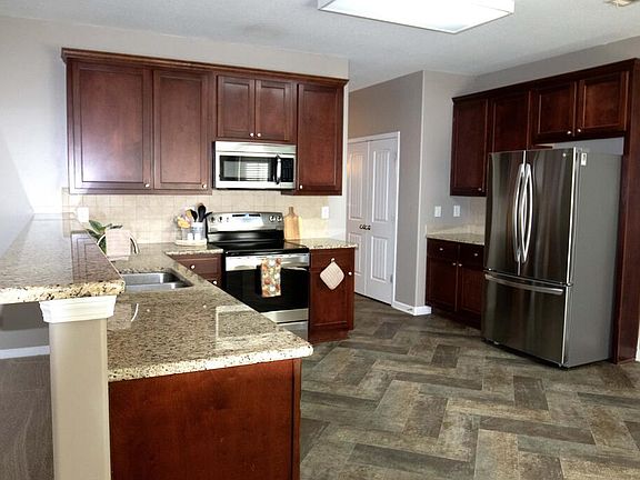 3rd image of 58 Registry Way