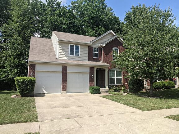 2nd image of 16 Parkwood Pl