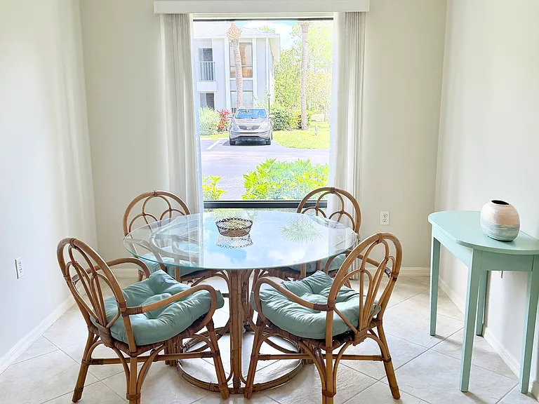 1208 Commonwealth Cir #J-101 — Photo 16
