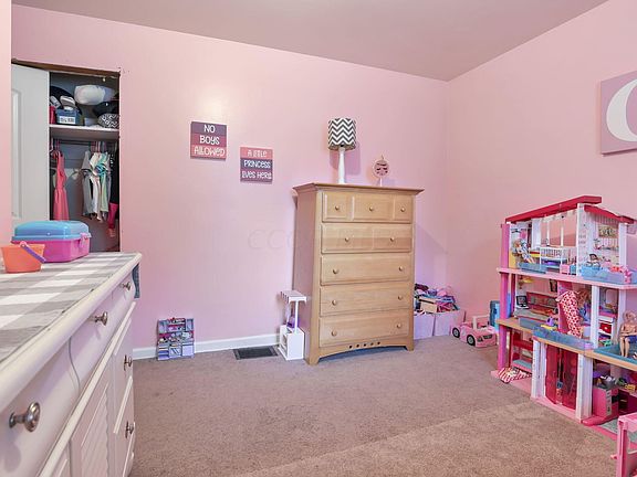 5th image of 3600 S Champion Ave