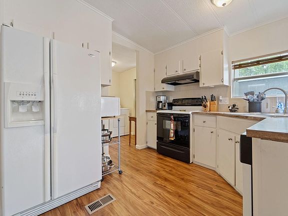 4th image of 5314 SW 29th Avenue