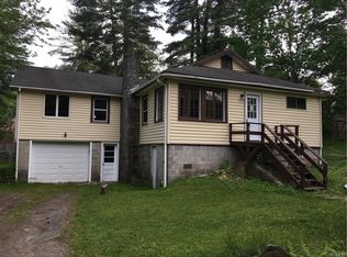 36 Walnut St, Smallwood, NY