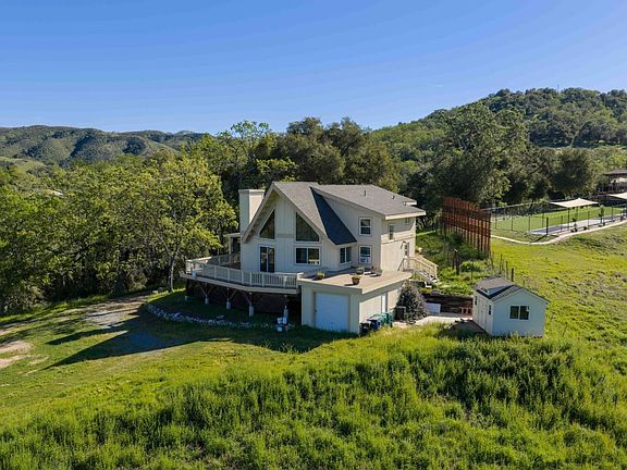 3rd image of 20510 Cachagua Rd