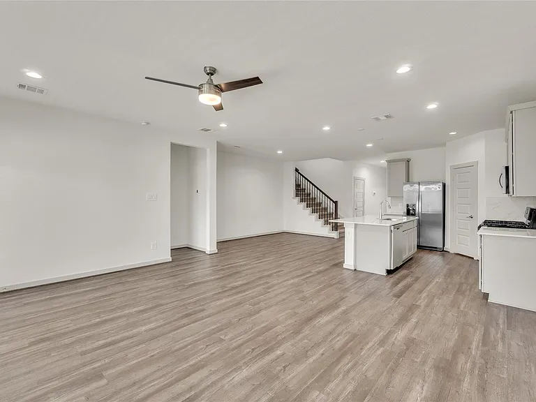 19027 Derrington Manor Ln — Photo 11