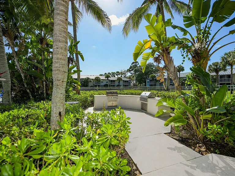 The Coast Residences — Photo 12