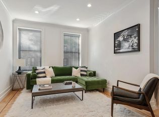 2439 38th St APT 7A, Long Island City, NY 11103