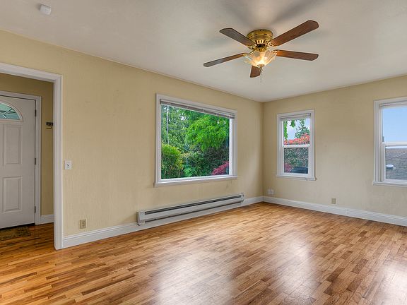 3rd image of 12839 1st Ave S