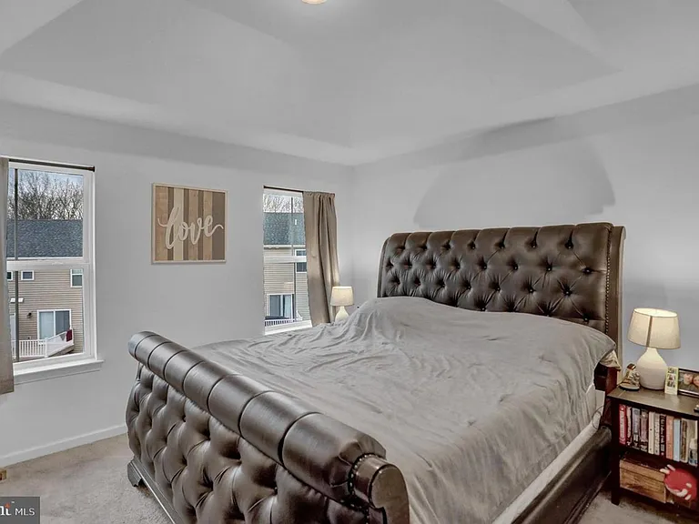 8153 Lenker Dr — Photo 21