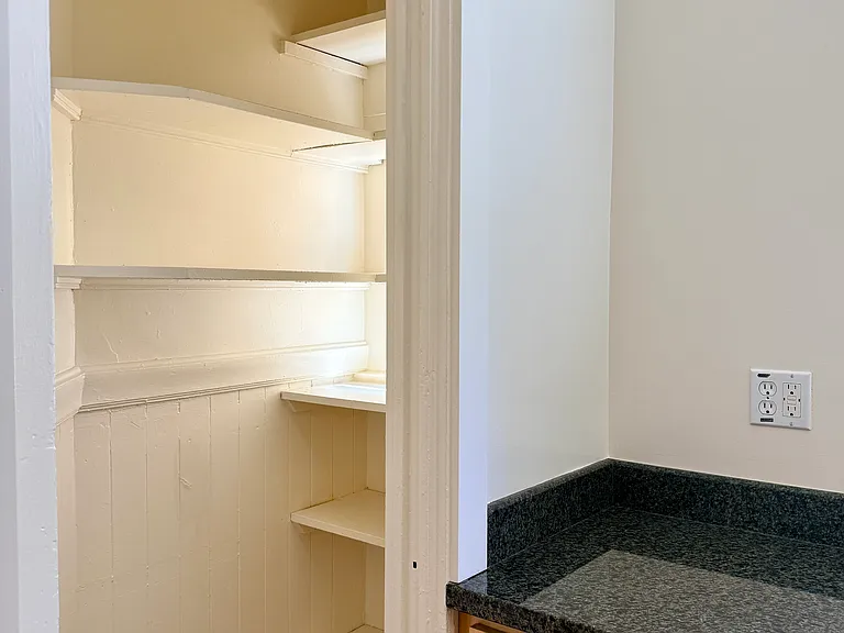 739 Haight St #203 — Photo 6