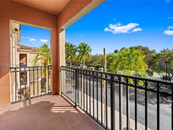 4704 SW 160th Ave APT 232, Hollywood, FL 33027