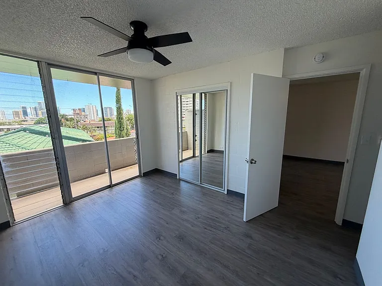 1615 Liholiho St #Penthouse 102 — Photo 3