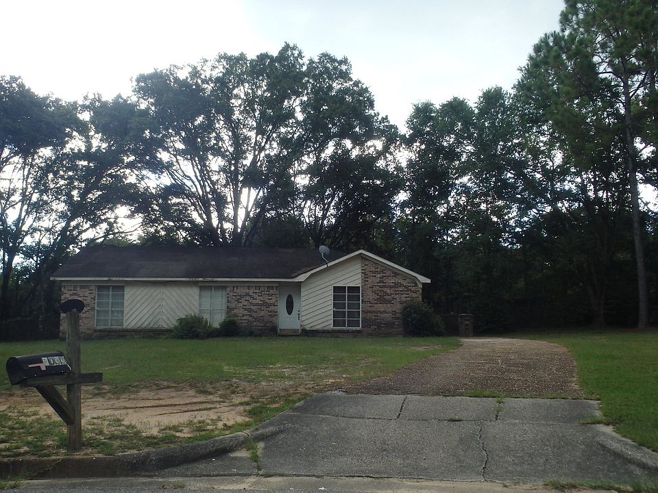 2nd image of 7033 Roxboro Ct