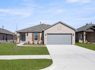 1902 Cheyenne Dr, Cleburne, TX 76033