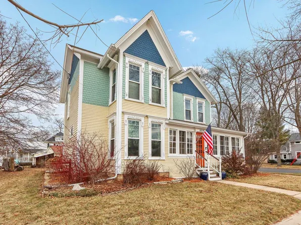102 W North St, Cambridge, WI 53523
