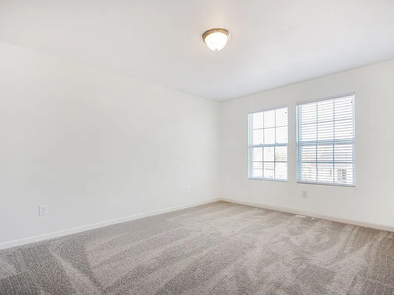 7532 Bramling Dr — Photo 18