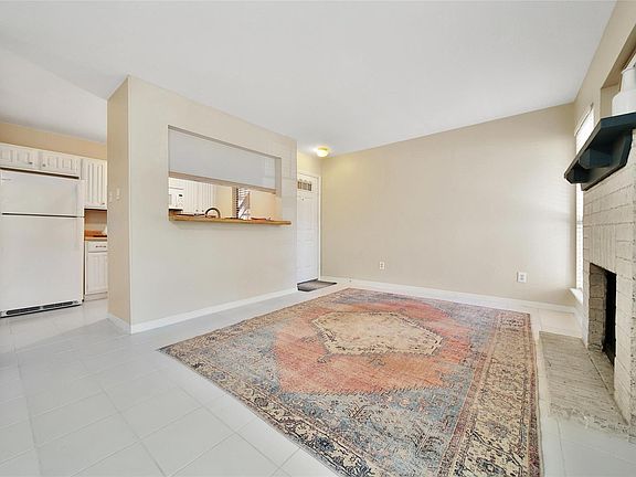 5th image of 3500 Tangle Brush Dr APT 72