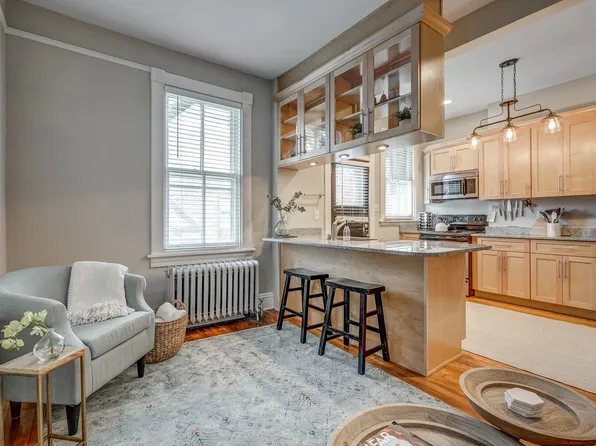 2706 W Main St #1, Richmond, VA 23220