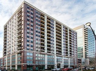451 W Huron St Unit 1311, Chicago, IL 60654