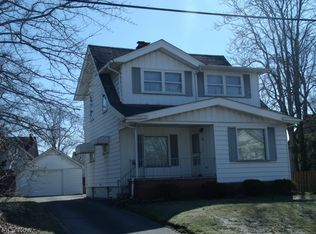529 E Prospect St, Girard, OH 44420