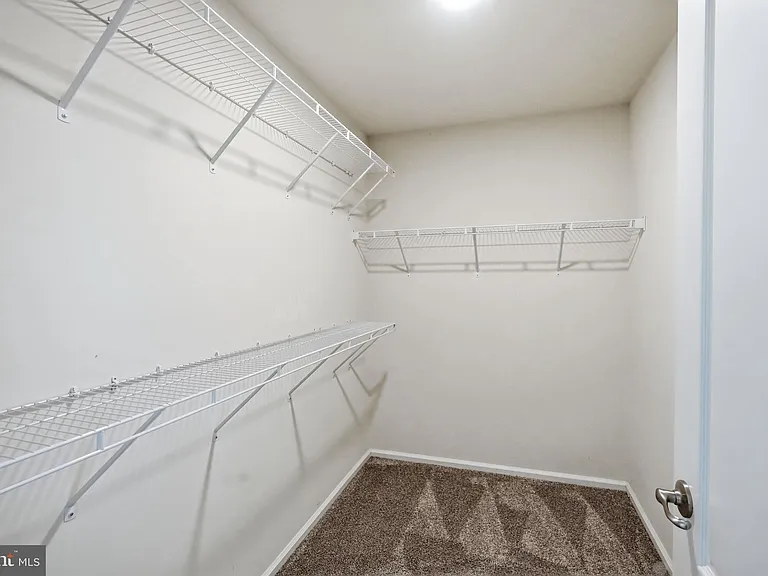 53 Overlook Dr — Photo 46