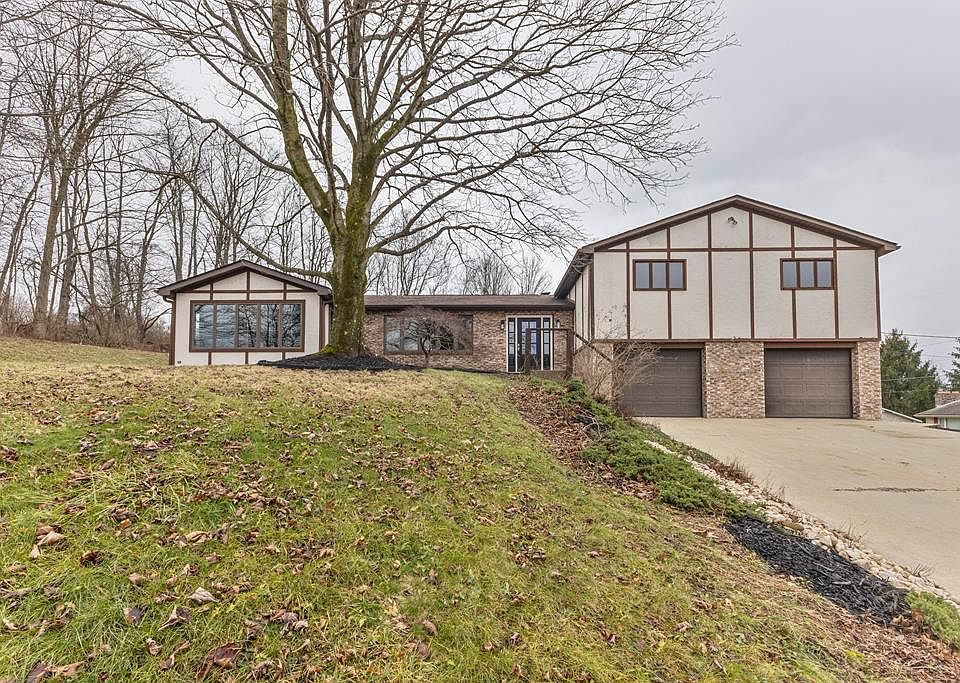 1st image of 275 Bonnie Beth Drive