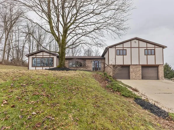 275 Bonnie Beth Drive, Wellsburg, WV 26070